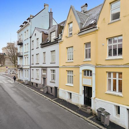 Homerentals L 120Sqm Mid-Central - King Beds - 500Mbps Wi-Fi Bergen Bagian luar foto