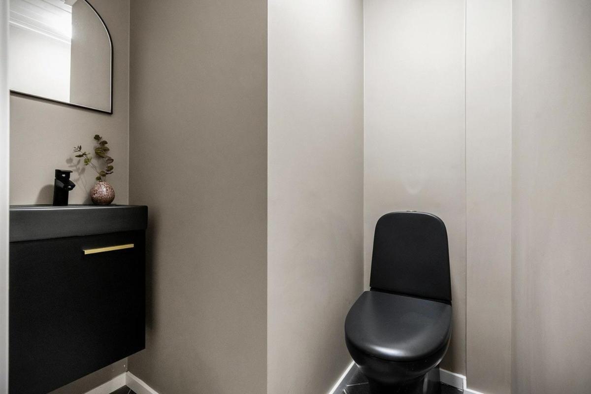 Homerentals L 120Sqm Mid-Central - King Beds - 500Mbps Wi-Fi Bergen Bagian luar foto