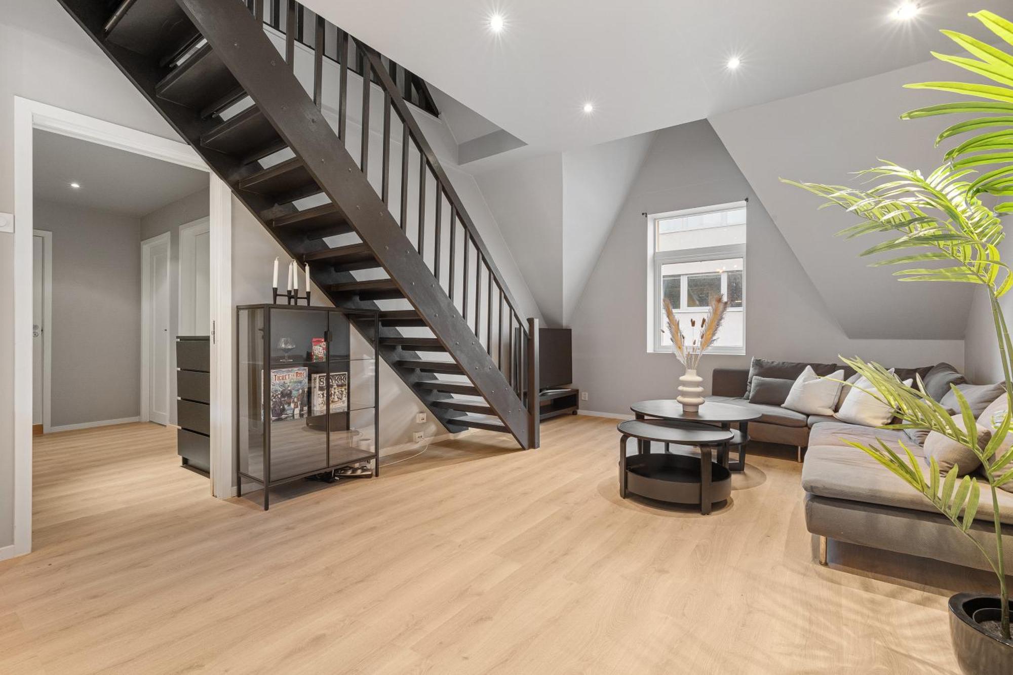Homerentals L 120Sqm Mid-Central - King Beds - 500Mbps Wi-Fi Bergen Bagian luar foto